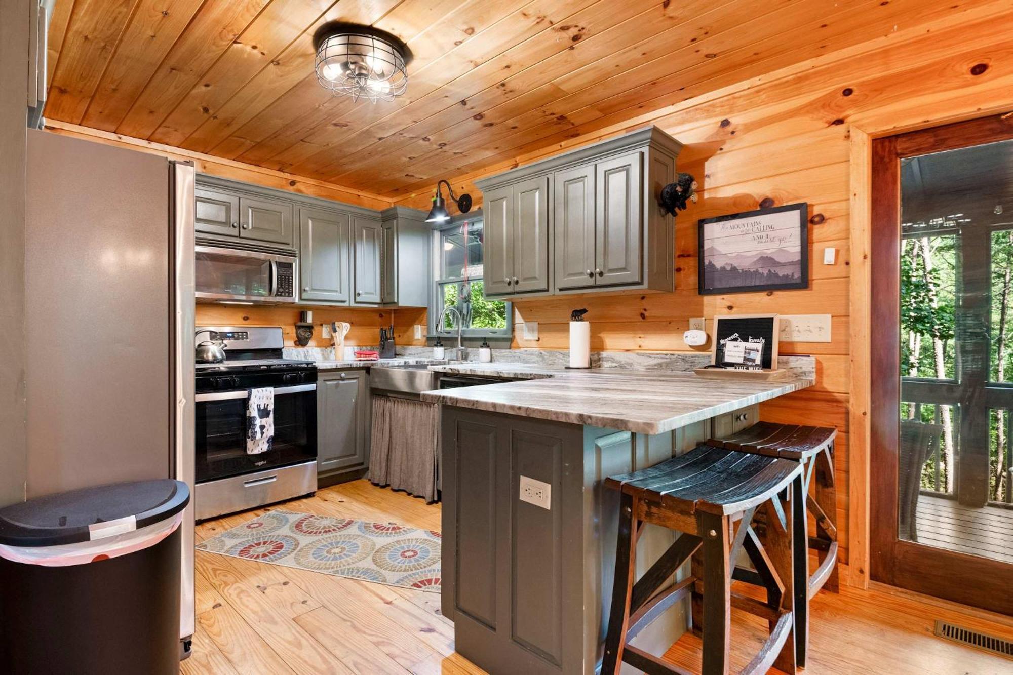 Lakeside Retreat Hot Tub Fishing Hiking Ellijay Exterior foto